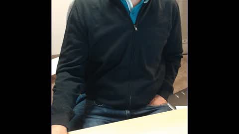 Snapshot of kcirt17225058 chatting on 10-12-25, 08:19 kcirt17225058 online show from 10-12-25, 08:19