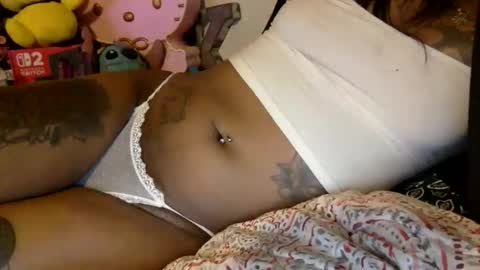 Snapshot of kcupcake chatting on 03-10-26, 01:21 KCupCakes online show from 03-10-26, 01:21