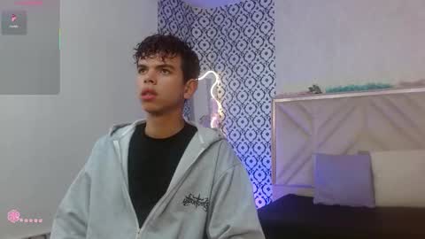 Snapshot of keahi_tay chatting on 02-27-26, 11:43 keahi online show from 02-27-26, 11:43