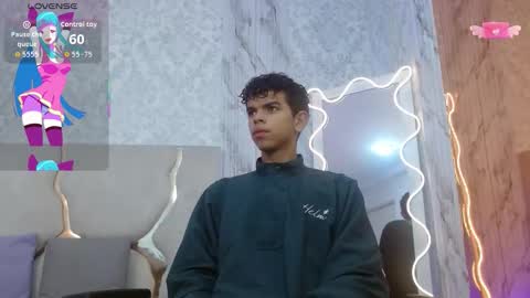 Snapshot of keahi_tay chatting on 02-28-26, 11:33 keahi online show from 02-28-26, 11:33