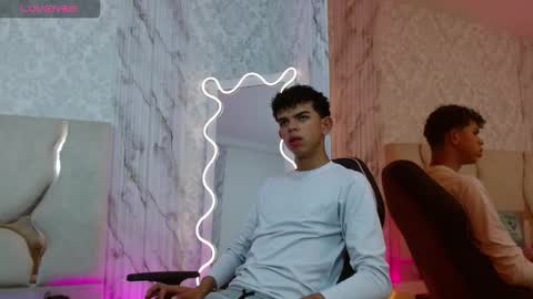 Snapshot of keahi_tay chatting on 03-09-26, 11:58 keahi online show from 03-09-26, 11:58