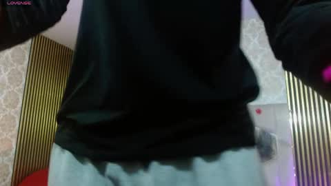 Snapshot of keahi_tay chatting on 03-30-26, 07:04 keahi online show from 03-30-26, 07:04