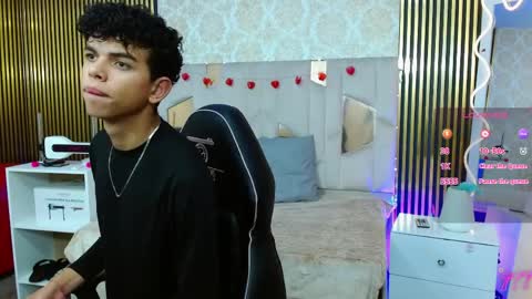 Snapshot of keahi_tay chatting on 04-04-26, 07:11 keahi online show from 04-04-26, 07:11