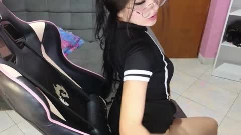 keeiity_moon online show from 10-17-25, 02:08
