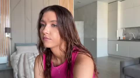 Snapshot of keeleyanderson chatting on 06-25-26, 01:05 Keeley 3 online show from 06-25-26, 01:05