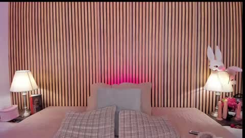 keeyla stone online show from 01-12-26, 10:59