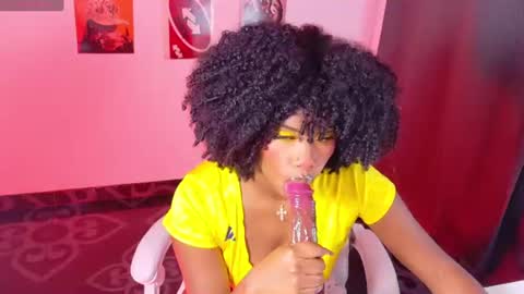 Kehlannis online show from 06-18-26, 10:47