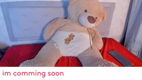 Snapshot of kei_oliver chatting on 01-27-25, 02:57 kei oliver online show from 01-27-25, 02:57