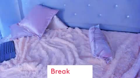 Snapshot of kei_oliver chatting on 02-28-25, 03:26 kei oliver online show from 02-28-25, 03:26