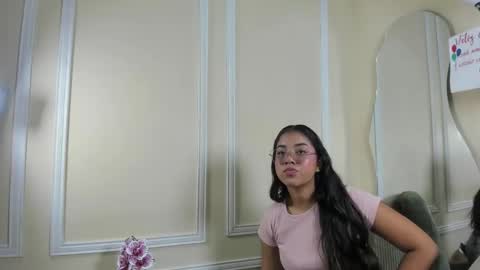 keila online show from 09-10-25, 12:27