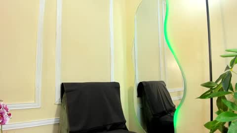 keila online show from 09-18-25, 12:40