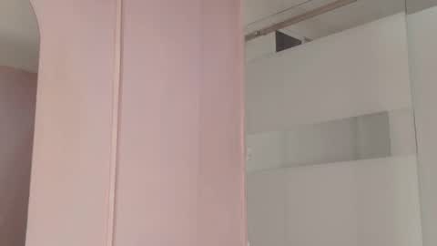 keila online show from 10-27-25, 01:42