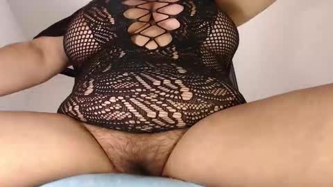 Snapshot of keilamailen chatting on 03-17-26, 08:12 Angela online show from 03-17-26, 08:12