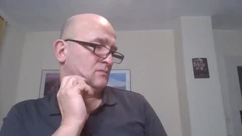 keilie1 online show from 12-14-25, 10:03