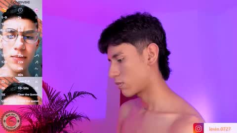 Alejandro Gonzalez online show from 09-17-25, 11:06