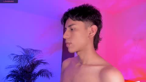 Alejandro Gonzalez online show from 10-18-25, 11:33