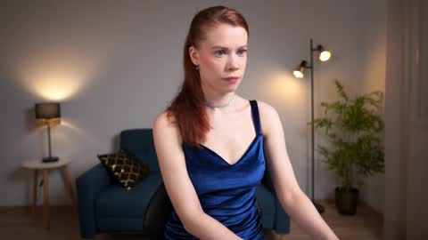 keira_knight online show from 03-12-25, 09:35