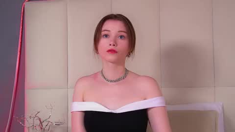 Keira online show from 11-07-25, 06:30