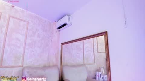 keirahartz online show from 10-15-25, 03:39