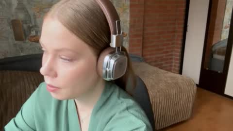 Kally online show from 09-17-25, 07:10