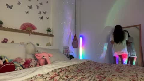 keira online show from 03-27-26, 12:16