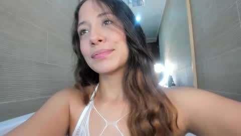 keiry_gonzalez11_aws online show from 10-07-25, 12:19