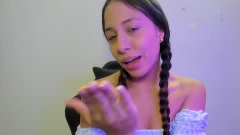 keiry_gonzalez11_aws online show from 10-11-25, 01:27