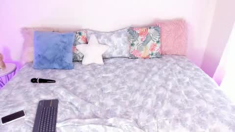 Keisy  online show from 03-09-25, 04:22