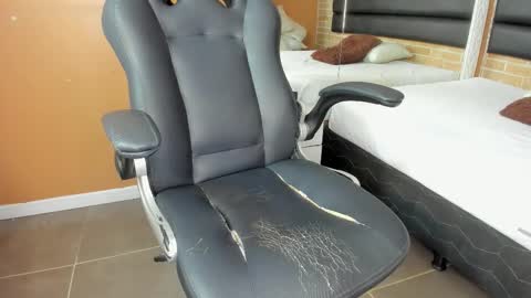 keisy_sanchez online show from 12-05-25, 11:08