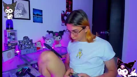 Keita moon online show from 11-19-25, 08:53