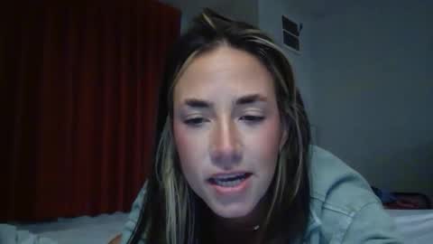 kekes2015 online show from 10-23-25, 04:23