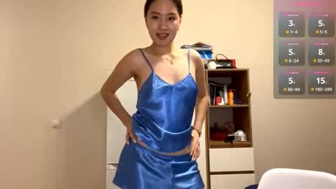 Kely online show from 10-09-25, 02:15