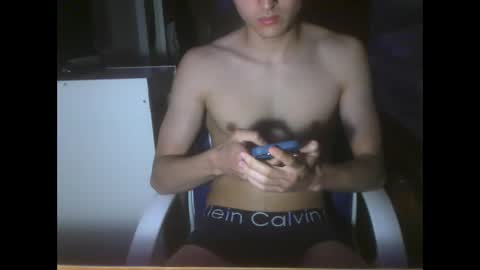 Snapshot of kell_yn16 chatting on 05-12-26, 09:23 kell_yn16 online show from 05-12-26, 09:23