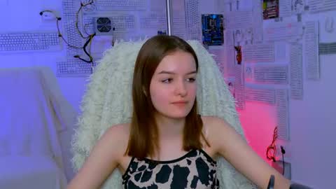 kelliebanshe online show from 06-25-26, 05:12