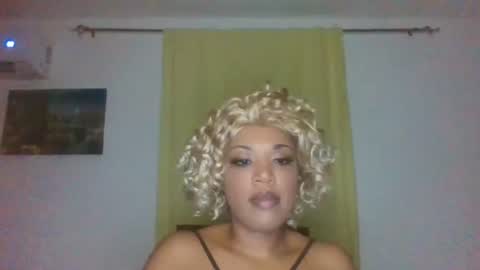Kellie online show from 06-18-26, 04:46