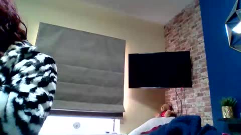 kellpvc1 online show from 04-21-26, 05:28