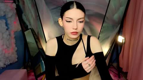 Snapshot of kelly__bunny chatting on 01-14-26, 10:21 Kelly online show from 01-14-26, 10:21