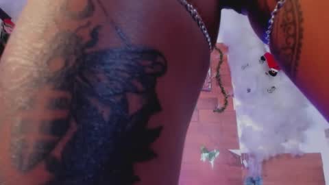 kelly__thomson online show from 12-27-24, 08:39