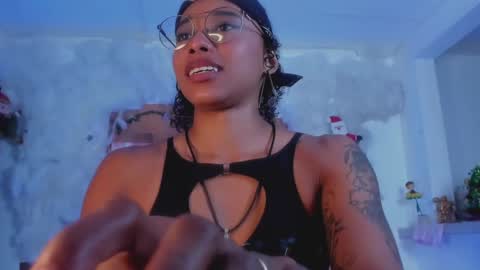 kelly__thomson online show from 12-27-24, 11:42