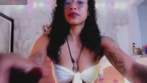 kelly__thomson online show from 02-02-25, 12:13