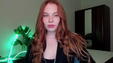 Kelly online show from 02-02-26, 04:33