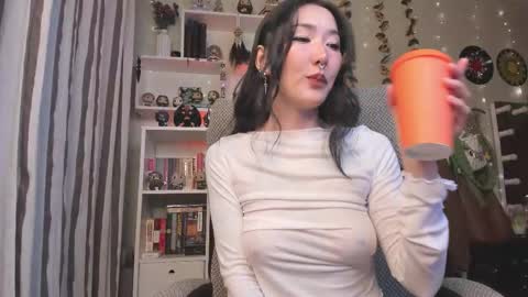 Leia online show from 11-12-25, 06:25