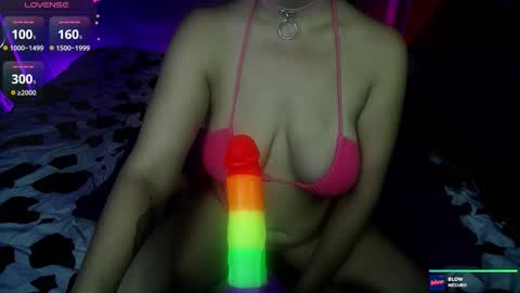 Kelly online show from 09-18-25, 05:20