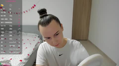 Im Kelly online show from 02-23-26, 01:30