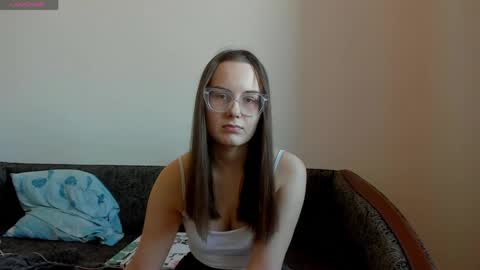 Snapshot of kellycartie chatting on 04-15-26, 12:34 Im Kelly online show from 04-15-26, 12:34