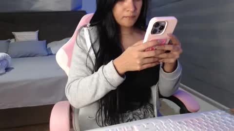 Kelly online show from 04-28-26, 11:37