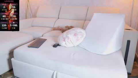 vanessa online show from 07-09-26, 02:48