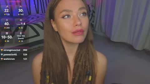 Snapshot of kellyfouler chatting on 04-18-26, 07:07 KellyFouler online show from 04-18-26, 07:07