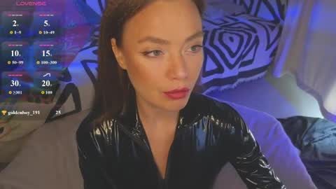 Snapshot of kellyfouler chatting on 05-09-26, 05:23 KellyFouler online show from 05-09-26, 05:23