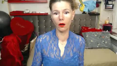 kelly online show from 10-02-25, 01:56